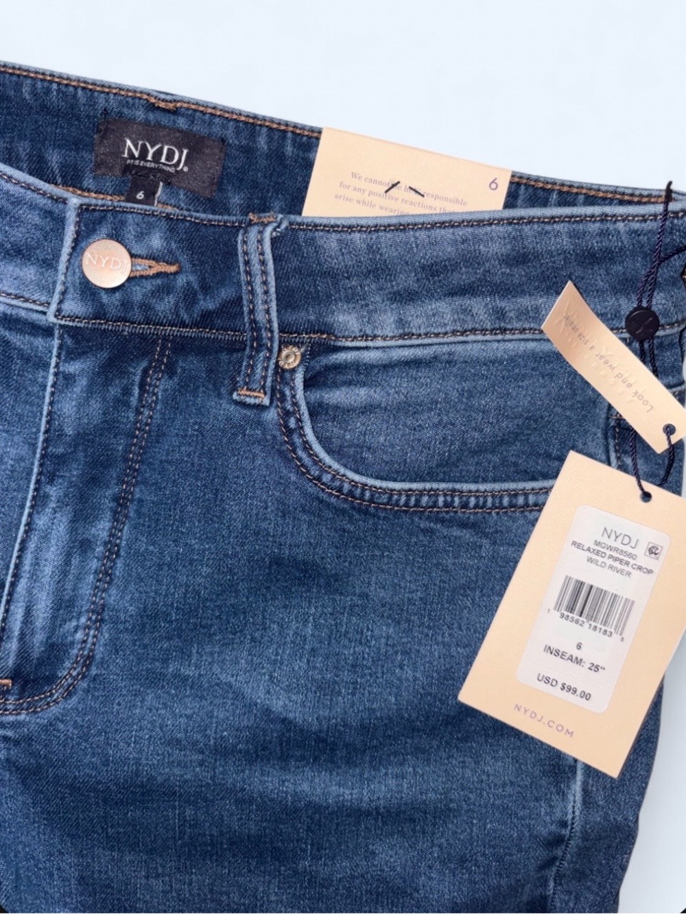 NYDJ NWT Relaxed Piper Crop Jeans, Straight Leg - Size 6 - Picture 3 of 6